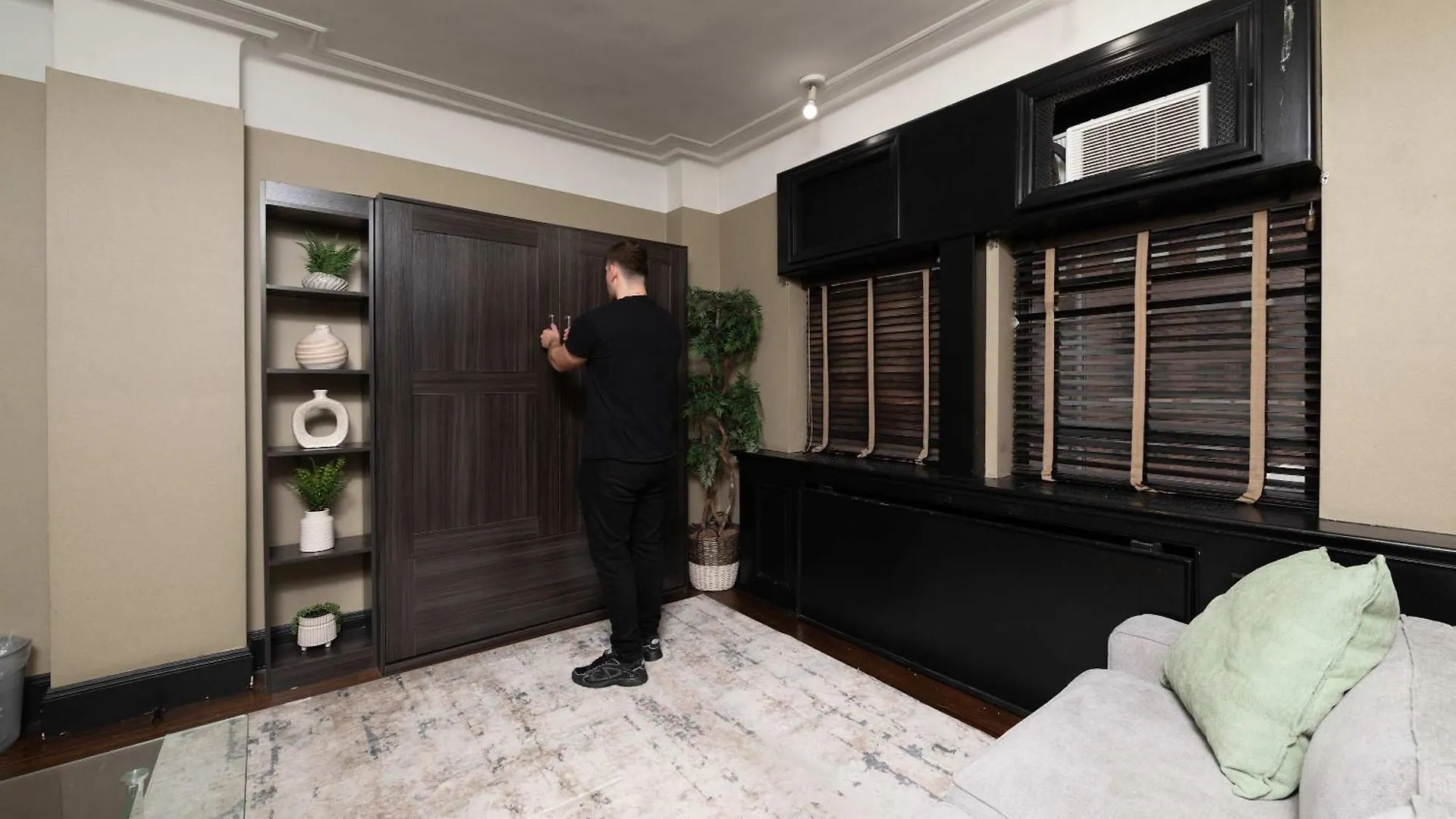 Central Location And Walkable Condo In Ny With Gym New York United States